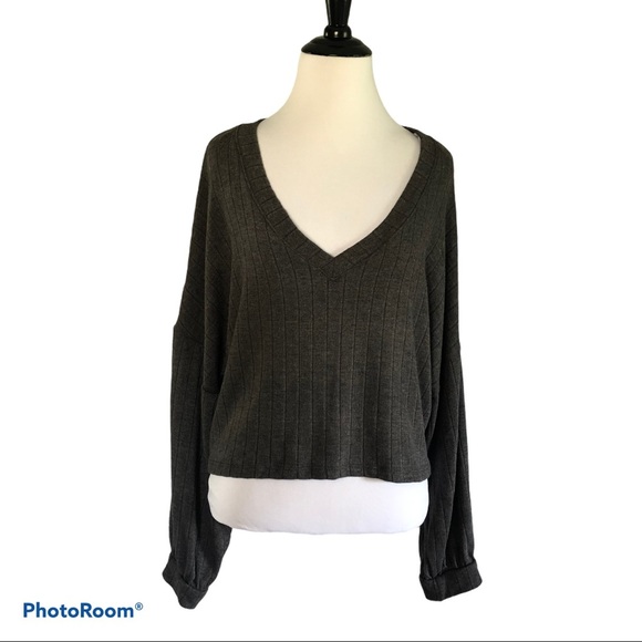 Lulus cropped v-neck lightweight sweater sz. large - Picture 1 of 5